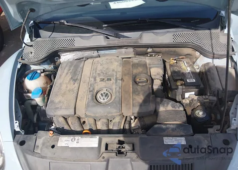 2013 Volkswagen Beetle 2.5L из США, поврежденный, VIN 3VWJX7AT7DM613508